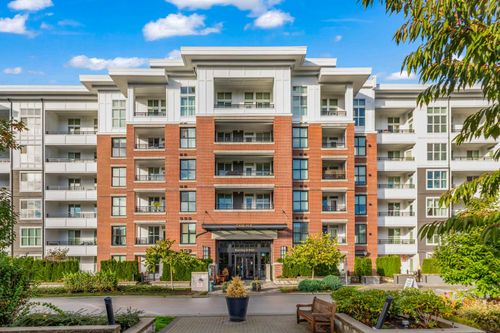 b319-8150 207 St, Langley, BC, V2Y4J2 | Card Image