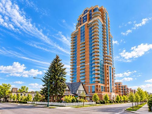 500-817 15 Ave Sw, Calgary, AB, T2R0H8 | Card Image