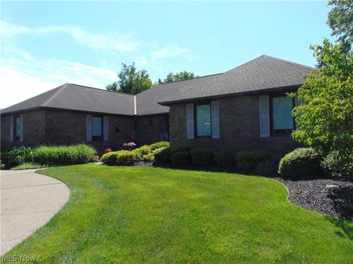 2090 Ridgebury Drive, Painesville Twp, OH, 44077 | Card Image