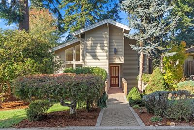 1011 Alder Street, House other with 4 bedrooms, 3 bathrooms and 3 parking in Edmonds WA | Image 1