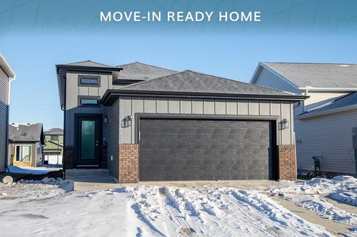 6742 Meadow View Drive S, Fargo, ND, 58104 | Card Image