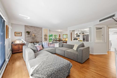 apt-115-3030 Saint Albans Mill Rd, Minnetonka, MN, 55305-3991 | Card Image