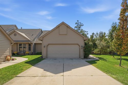 2014 Maple Circle, West Des Moines, IA, 50265 | Card Image