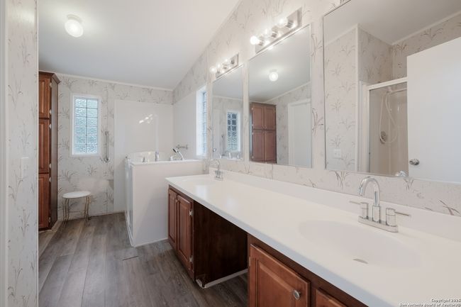 345 Derrick Dr, House other with 4 bedrooms, 3 bathrooms and null parking in Spring Branch TX | Image 16
