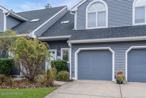 29 Shore Dr, Long Branch, NJ, 07740-7618 | Card Image