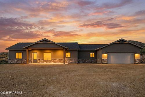 2929 S Rancho Pl, Dewey-Humboldt, AZ, 86329-0379 | Card Image