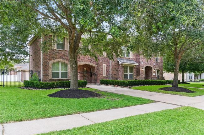 3602 Lindhaven Dr, House other with 4 bedrooms, 4 bathrooms and 4 parking in Pearland TX | Image 6