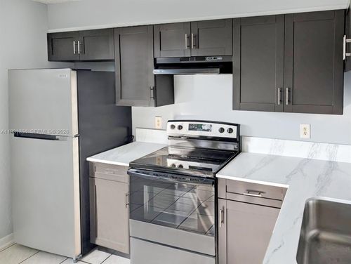 1080b-1080 N Franklin Ave, Homestead, FL, 33034-7611 | Card Image