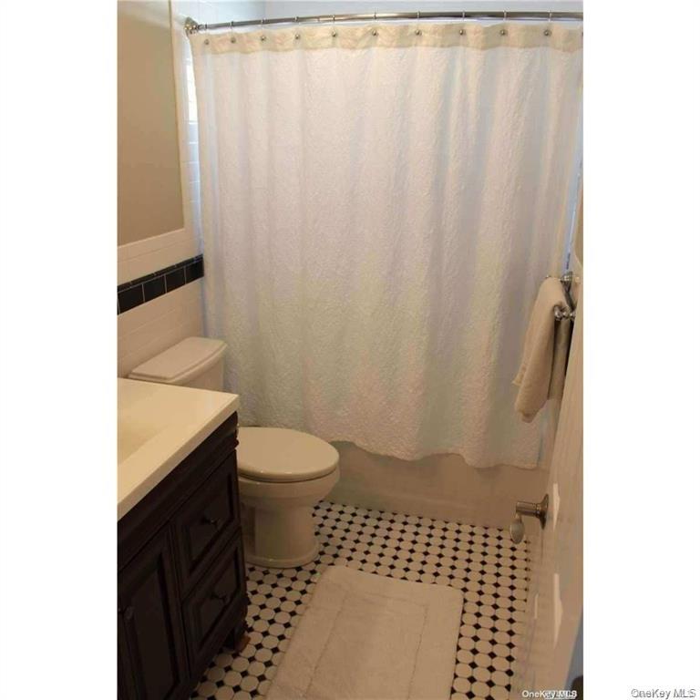 Residential Lease in Long Beach 3