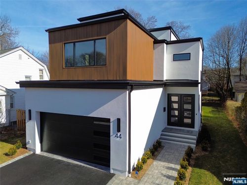 44 George St, Tenafly, NJ, 07670-2009 | Card Image