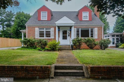 419 Van Fossen St, WINCHESTER, VA, 22601-5655 | Card Image