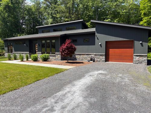 114 Brush Hill Rd, Great Barrington, MA, 01230-9302 | Card Image