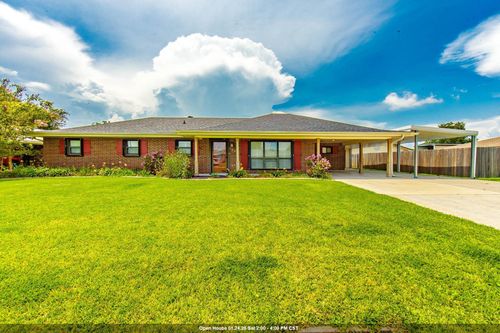 122 Saint Agnes Dr, Bourg, LA, 70343-3405 | Card Image