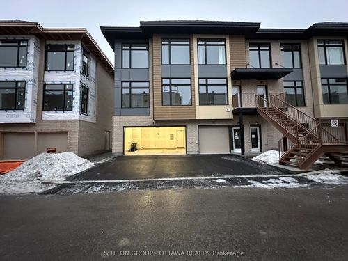 330 Foliage Pvt, Ottawa, ON, K2H0C5 | Card Image