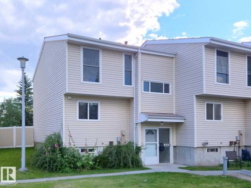 14458 56 St Nw, Edmonton, AB, T5A3R1 | Card Image