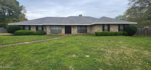 32 Raintree Pl, Jackson, MS, 39211-2926 | Card Image