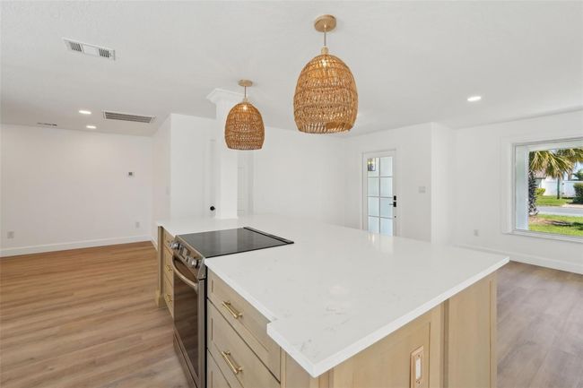 2650 E Vina Del Mar Blvd, House other with 4 bedrooms, 2 bathrooms and null parking in ST PETE BEACH FL | Image 16