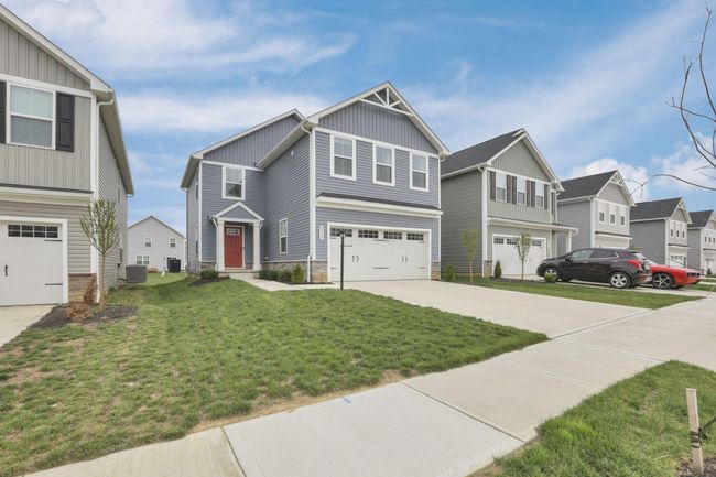8568 Gable Loop, Condo with 4 bedrooms, 3 bathrooms and null parking in Canal Winchester OH | Image 4