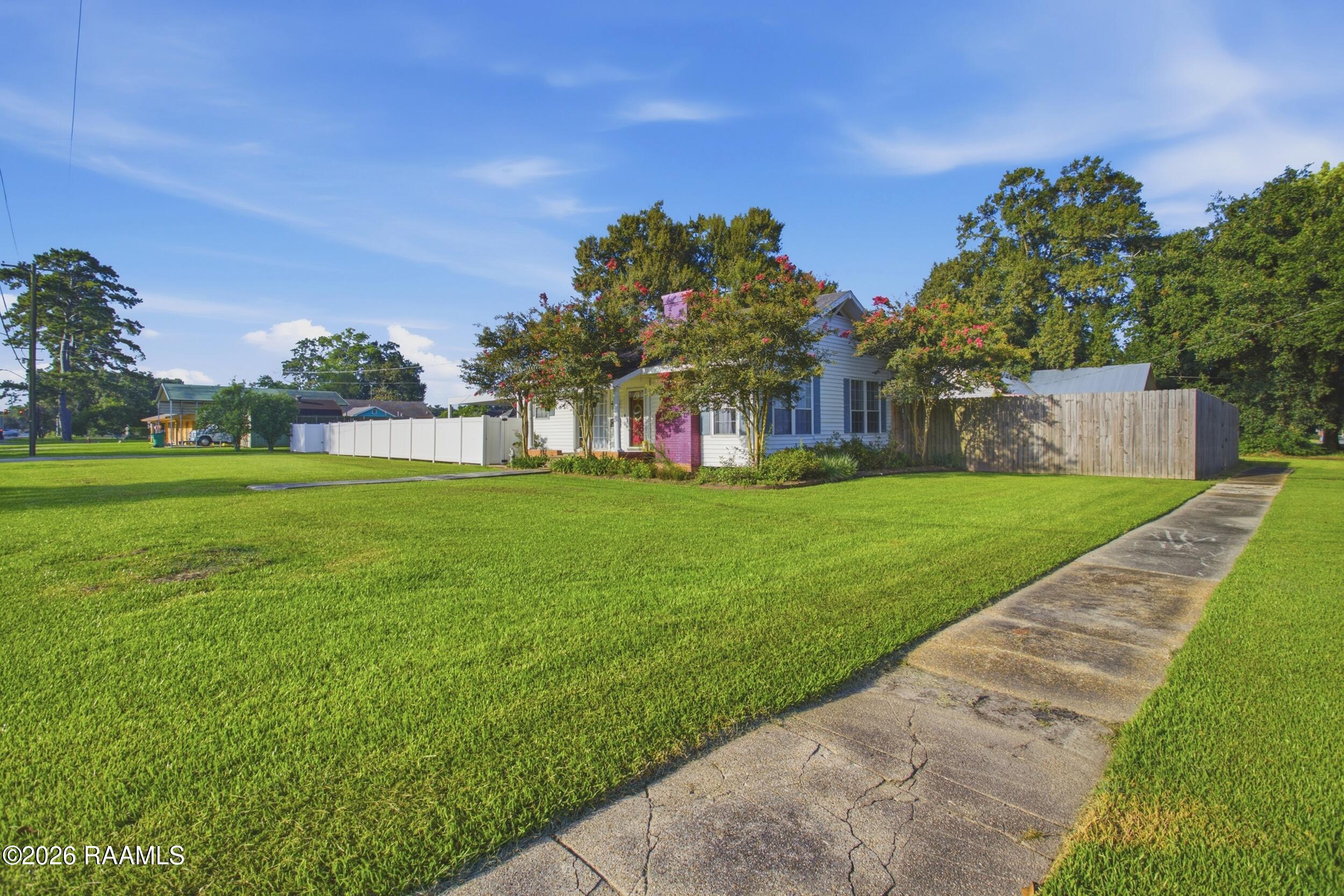 Residential in Crowley 3