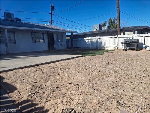 b-415 N 13th St, Las Vegas, NV, 89101-3288 | Card Image