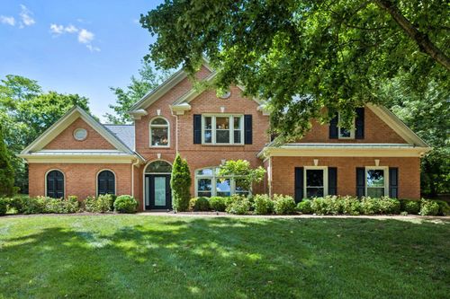 1545 Abbottsford Rd, Brentwood, TN, 37027-2600 | Card Image