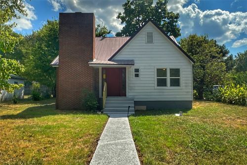 201 Walnut St, Marshall, AR, 72650-7722 | Card Image