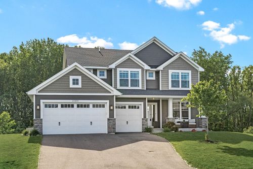 20490 Ginger Ct, Lakeville, MN, 55044-5099 | Card Image