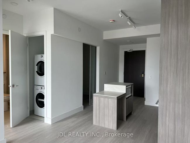 613 - 625 Sheppard Ave E, Condo with 2 bedrooms, 1 bathrooms and null parking in North York ON | Image 8