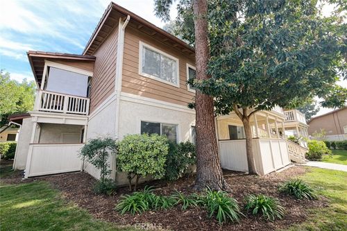a-2456 Pleasant Way, Thousand Oaks, CA, 91362-3266 | Card Image