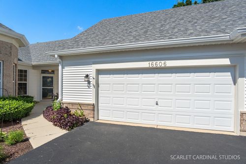 16606 Buckner Pond Way, Crest Hill, IL, 60403 | Card Image