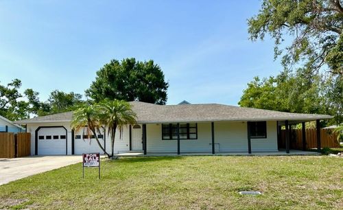 2491 Hawthorne St, SARASOTA, FL, 34239-3002 | Card Image
