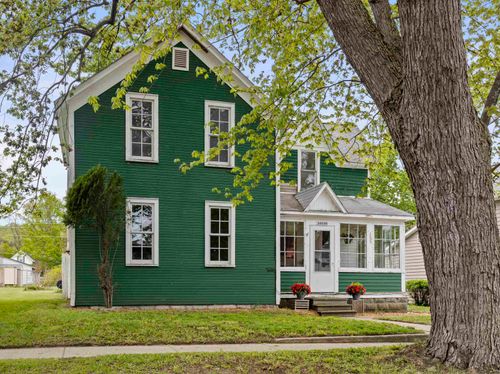 10135 W Front St, Empire, MI, 49630-5113 | Card Image