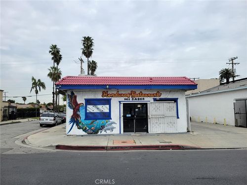 525 E Rosecrans Ave, Compton, CA, 90221-2039 | Card Image
