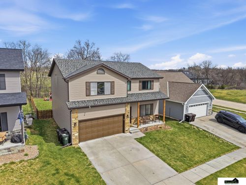 941 Scotts Creek Ct, Hickman, NE, 68372-1450 | Card Image