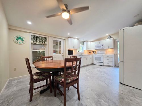 19 Boulder Rd, Madison, NH, 03849-5412 | Card Image