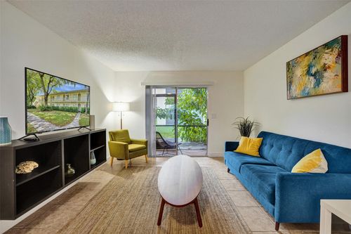 2504 Riverside Dr, Coral Springs, FL, 33065-5569 | Card Image
