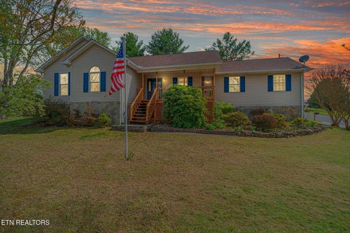 124 Abby Ln, Jacksboro, TN, 37757-4518 | Card Image