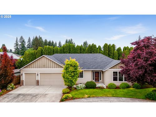 904 Nw 105th Cir, Vancouver, WA, 98685-5298 | Card Image