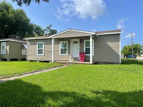 1531 W 5th St, Freeport, TX, 77541-5109 | Card Image