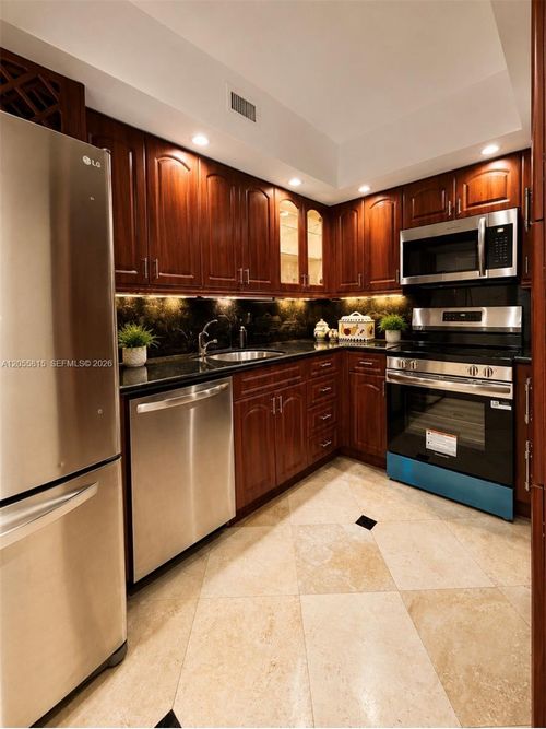 20a-1985 S Ocean Dr, Hallandale Beach, FL, 33009-5991 | Card Image