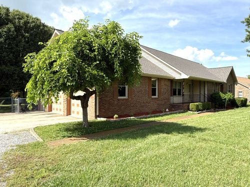 3168 Maxey Rd, Cedar Hill, TN, 37032-5359 | Card Image