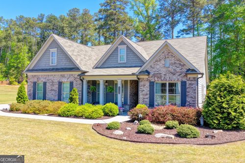 5198 Ashley Dr Sw, Lilburn, GA, 30047-6606 | Card Image