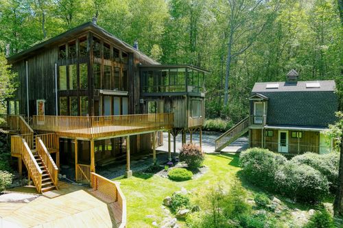 8 Roads End Rd, South Salem, NY, 10590-2109 | Card Image