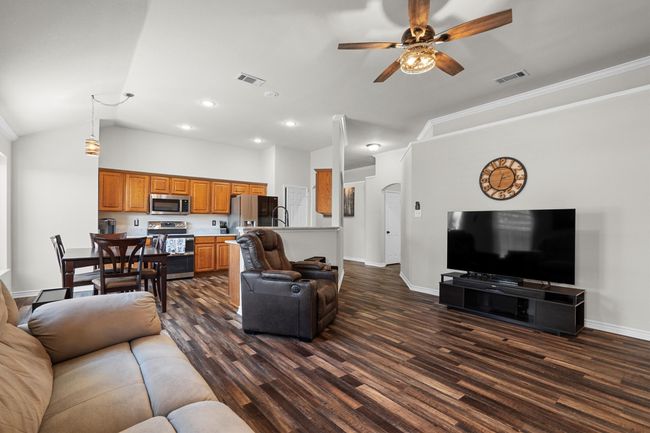 14137 Playa Trl, House other with 4 bedrooms, 2 bathrooms and null parking in Haslet TX | Image 11