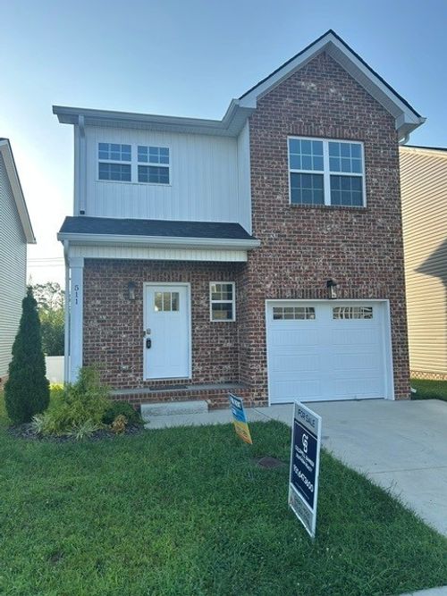 511 Charleston Cove Way, Clarksville, TN, 37043-2739 | Card Image