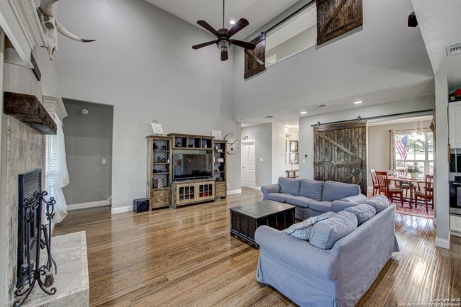 6015 Cornwall Dr, House other with 5 bedrooms, 4 bathrooms and null parking in Spring Branch TX | Image 10