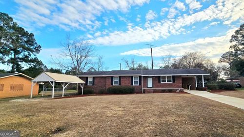 103 Martha Cir, Fitzgerald, GA, 31750-8538 | Card Image
