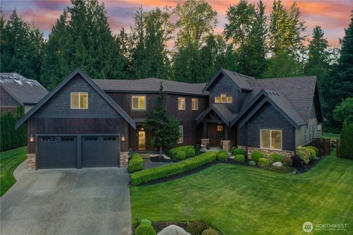 4220 121st Dr Ne, Lake Stevens, WA, 98258-9358 | Card Image