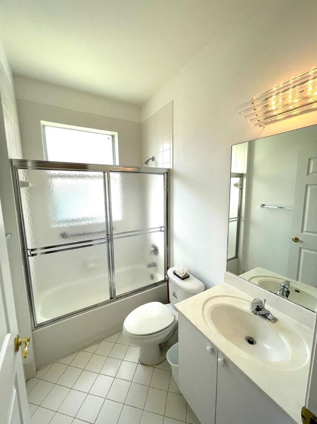 9675 Crescent View Dr N, Condo with 3 bedrooms, 2 bathrooms and null parking in Boynton Beach FL | Image 18