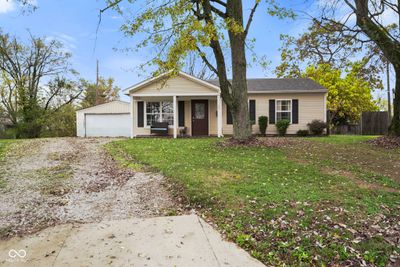 668 Hawk Court, House other with 3 bedrooms, 1 bathrooms and null parking in Greenwood IN | Image 2